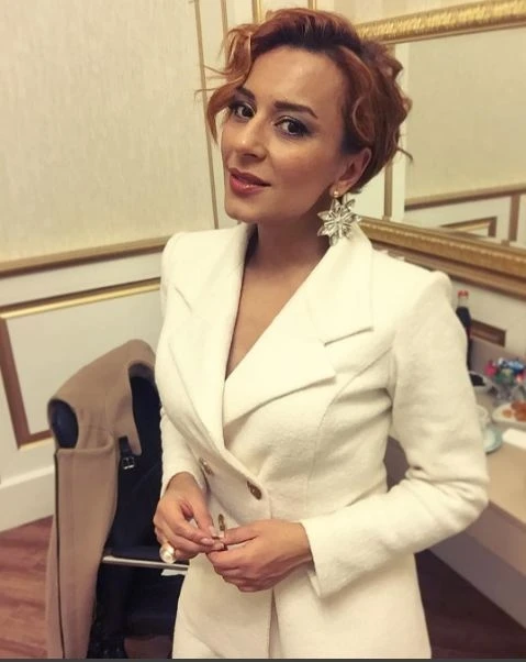 Qlamur Tünzalə Ağayevadan gözoxşayan fotolar