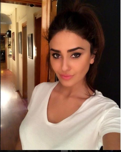 Pərvin Abıyeva İstanbuldadır (FOTO)