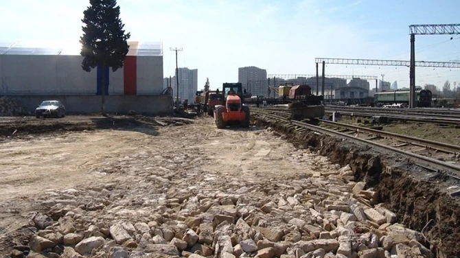В центре Баку строится новая дорога (видео)