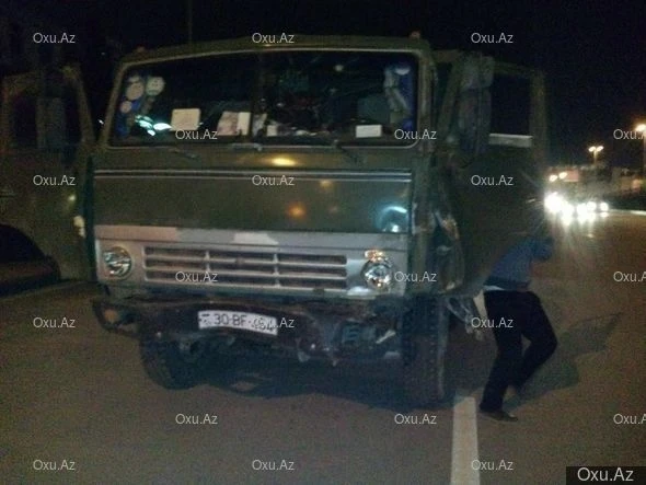 В Баку столкнулись 9 автомобилей (фото)