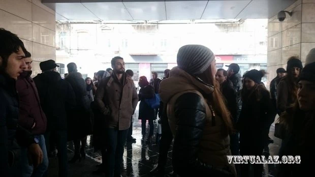 В Баку закрылся 28 Mall (фото)
