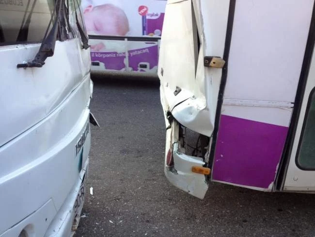Bakıda avtobus qəzası (FOTO)