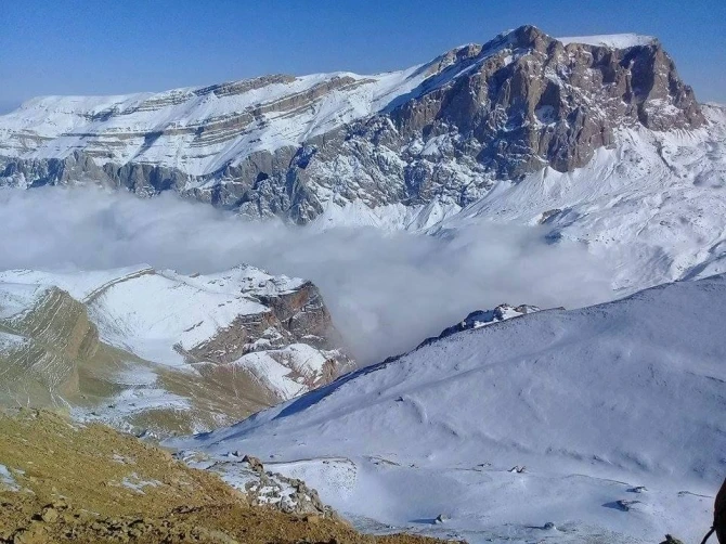 Alpinistlər Şahdağ zirvəsinə şəhid Çingiz Qurbanovun adını yazdılar (FOTO)