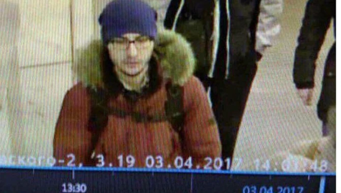 Опубликованы снимки предполагаемого смертника, устроившего теракт в метро (фото)