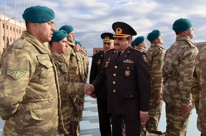 Более 50 военнослужащих из Азербайджана отправились в Афганистан (фото)