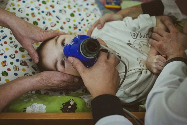 Dünyanı şoka salan hadisə - 20 yaşındakı qız 11 kq çəkiyə düşdü (FOTO)