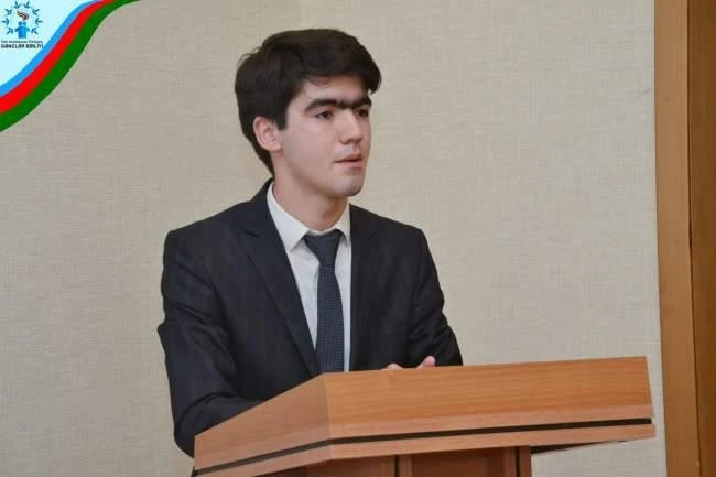 Efirdə lağa qoyulan Orxan Fəxrəddinov sektor müdiri imiş - FOTO