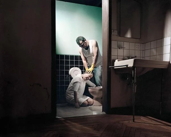 Homoseksualları “müalicə” edən gizli klinikalardan DƏHŞƏTLİ FOTOLAR