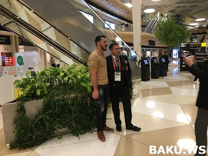 Zabit Səmədov vətənə qayıtdı – FOTOLAR