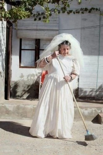 Dünyanın ən qəribə şəkilləri (FOTO)