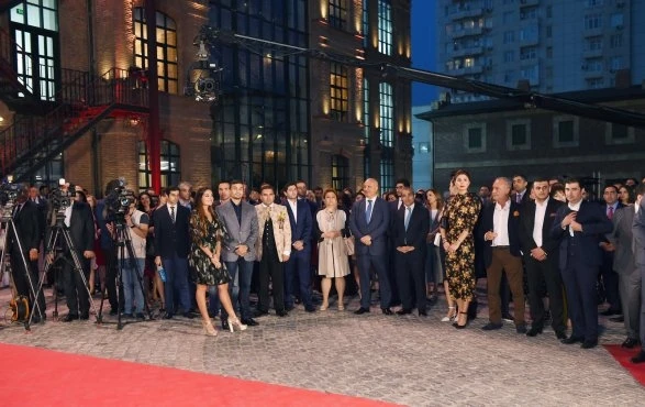 Лейла и Арзу Алиевы на открытии Медиа центра в Баку (фото)