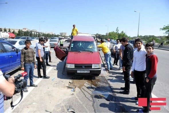Bakı-Sumqayıt yolunda ağır qəza – FOTO