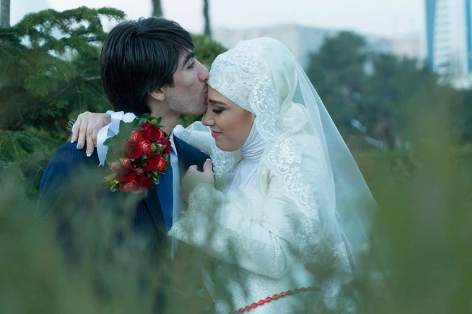 Xoşqədəmin verilişində daha bir YALAN – 7 ay əvvəl toyu olan cütlük evlənmək üçün müraciət edib – VİDEO/FOTO
