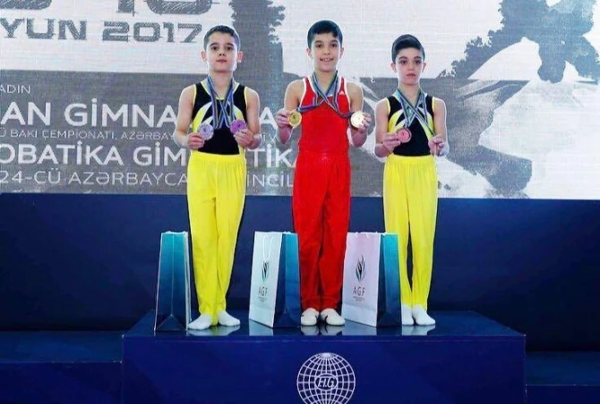 Братья Али и Гусейн стали чемпионами (видео)