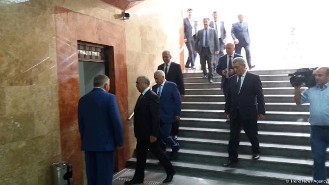 Открылся подземный пешеходный переход на одном из проспектов Баку (фото)