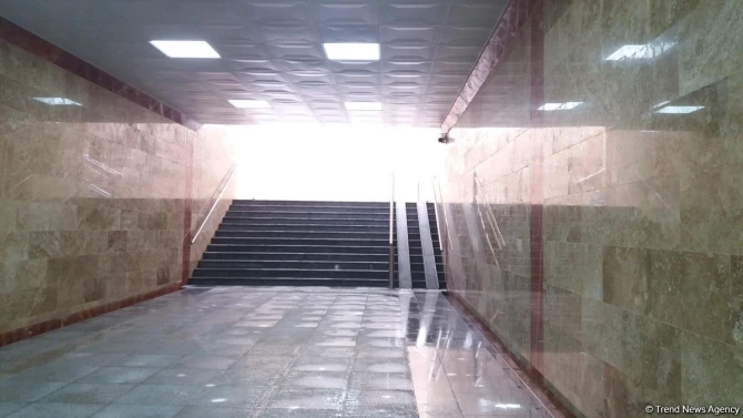 Открылся подземный пешеходный переход на одном из проспектов Баку (фото)
