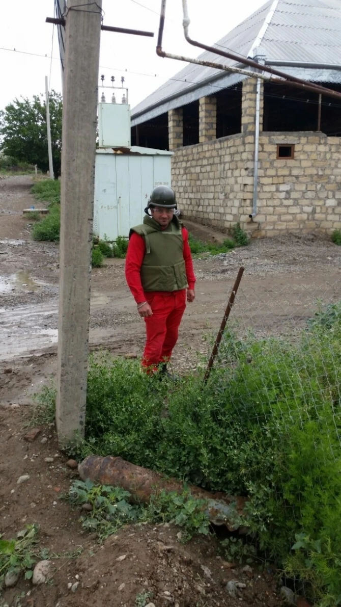 В Гяндже найдена авиабомба (фото)