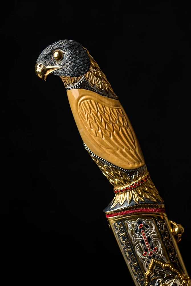 Bakıda ən bahalı suvenirlər satılan 