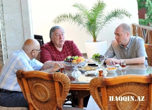 Putinin sözçüsü Bakıda sensasion açıqlama verdi: “Apreldə Azərbaycan Qarabağı qaytara bilərdi”