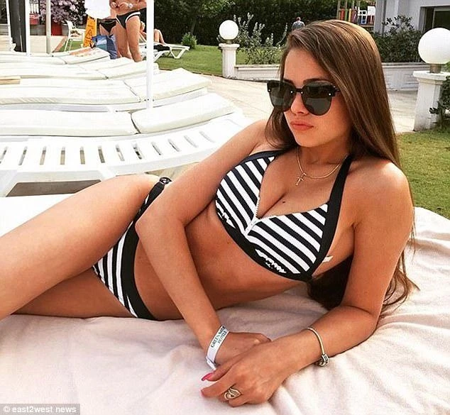 16-летняя модель погибла в ДТП во время прямой трансляции в Instagram  (фото, видео)