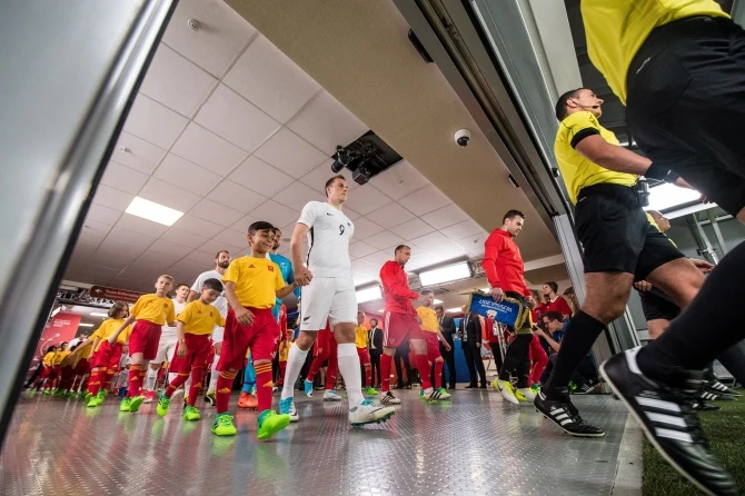McDonald’s Aзербайджан провел конкурс в связи с Кубком Конфедераций FIFA 2017