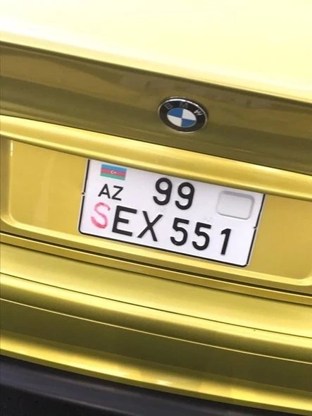 В Баку  водителя наказали за «SEX» (фото)