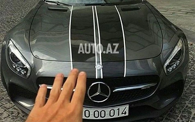 Коллекция люксовых автомобилей внука Али Гасанова (фото, видео)