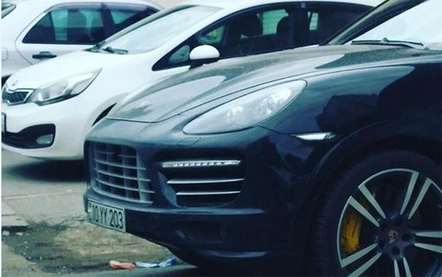 Коллекция люксовых автомобилей внука Али Гасанова (фото, видео)