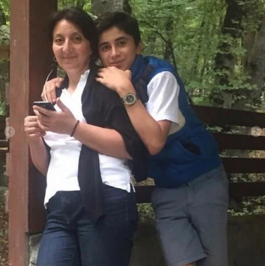 Azərbaycanlı müğənninin ailəsində xoş gün (FOTO)