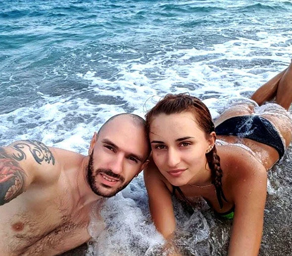 Ramilin ukraynalı xanımı ilə FOTOLARI