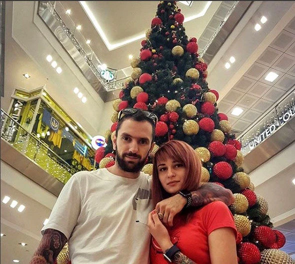 Ramilin ukraynalı xanımı ilə FOTOLARI