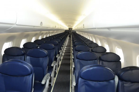 Ильхам Алиев ознакомился с новым самолетом Buta Airways (фото)