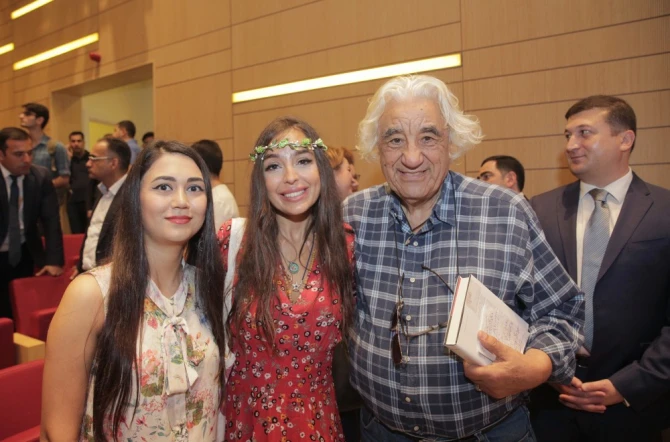 Mehriban Əliyeva amerikalı iş adamının mühazirəsini dinlədi - FOTO