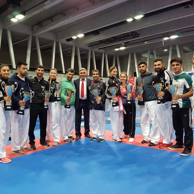 Рафаэль Агаев стал двукратным чемпионом международного турнира по каратэ (фото)