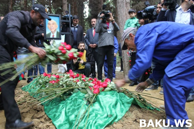 Dünyaşöhrətli azərbaycanlı alim ilə son görüş - (FOTO, VİDEO)