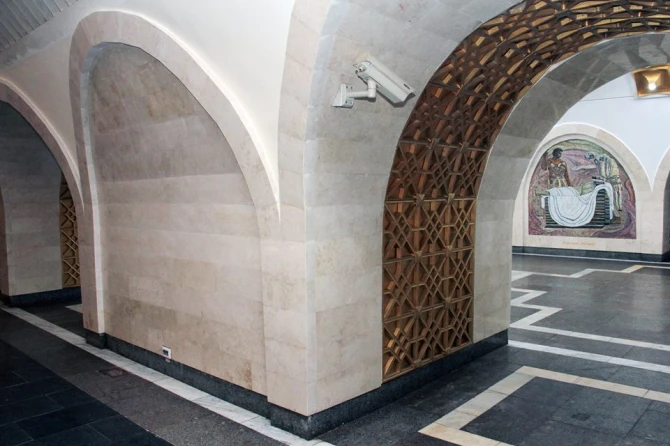 Станция метро 