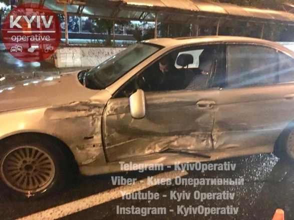 Тяжелое ДТП в Киеве: пострадали туристы из Баку (фото)
