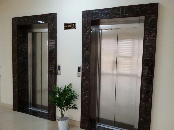 Bakıda 4 mərtəbəli möhtəşəm mərasim evi açıldı (FOTO) Bakıda 4 mərtəbəli möhtəşəm mərasim evi açıldı (FOTO)