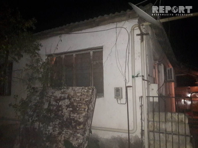 Сильное землетрясение разрушило жилые дома в районах Азербайджана (фото)