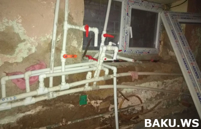 Bakının mərkəzində problem - Baş mühəndis sakinləri hədələdi (VİDEO)