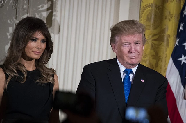 Мелания Трамп рассказала, где мечтает провести Рождество и назвала свой самый желанный подарок (фото)