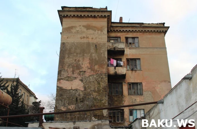 Bakının bu ünvanından hər an FACİƏ xəbəri gələ bilər: Yüzlərlə sakinin həyatı təhlükədədir (VİDEO)