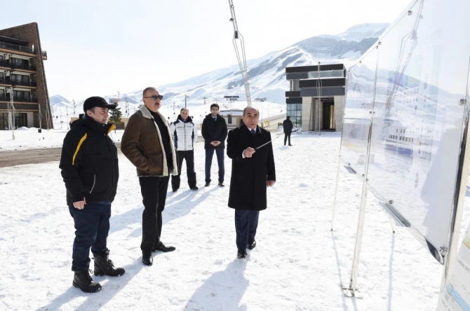 Prezident İlham Əliyev “Şahdağ”da xizək sürdü (FOTO)