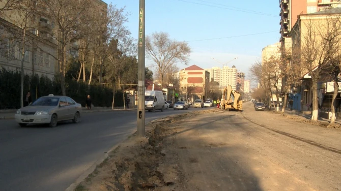 В Баку реконструируется еще одна улица (фото)