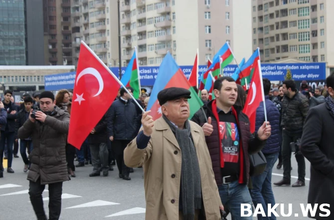 В Азербайджане чтят память жертв Ходжалинского геноцида - ФОТОСЕССИЯ