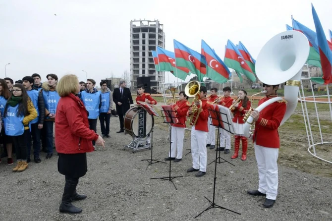 Лейла Алиева провела акцию в связи с Ходжалы (фото)
