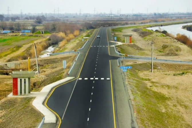 В Азербайджане сдана в эксплуатацию новая дорога (фото)