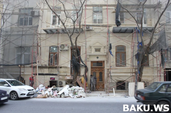 Bakıda tikinti özbaşınalığı: Təhlükəsizlik qaydalarına niyə əməl olunmur? - (VİDEO)