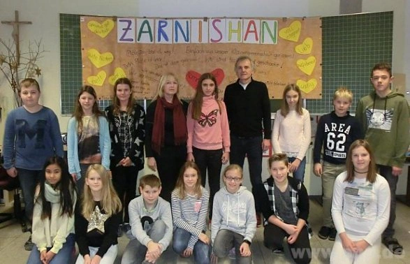 Депортация 11-летней азербайджанки всколыхнула Германию (фото)