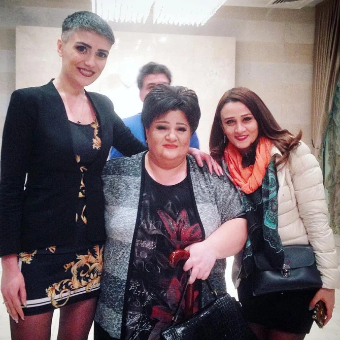 Könül Xasıyeva yenidən səhnəyə çıxdı - Sarayda konsert verdi (VİDEO)